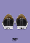 CONVERSE CHOCLO NEGRO PIEL