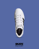TENIS ADIDAS HOMBRE GRAND COURT EN COLOR BLANCO Y NEGRO