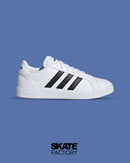 TENIS ADIDAS HOMBRE GRAND COURT CASUAL EN COLOR BLANCO Y NEGRO