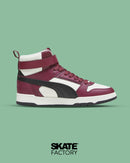 TENIS PUMA HOMBRE RBD GAME EN COLOR VINO CON BLANCO Y NEGRO