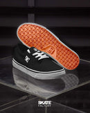 TENIS DC SHOES FLASH NEGRO BLANCO