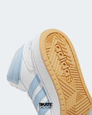 TENIS ADIDAS MUJER HOOPS 3.0 MID EN COLOR BLANCO Y AZUL