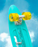 PENNYBOARD BLAZER CON GRAFICO Y RUEDAS CON LUCES MENTA VRS