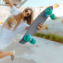 Pennyboard gris, patineta para niños, mini crusher, patineta de plastico.