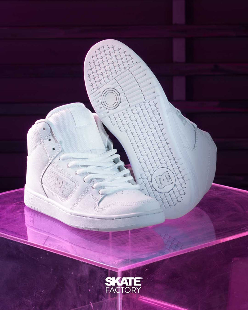 TENIS DC SHOES MANTECA 4 HI CABALLERO BLANCO (HBB)