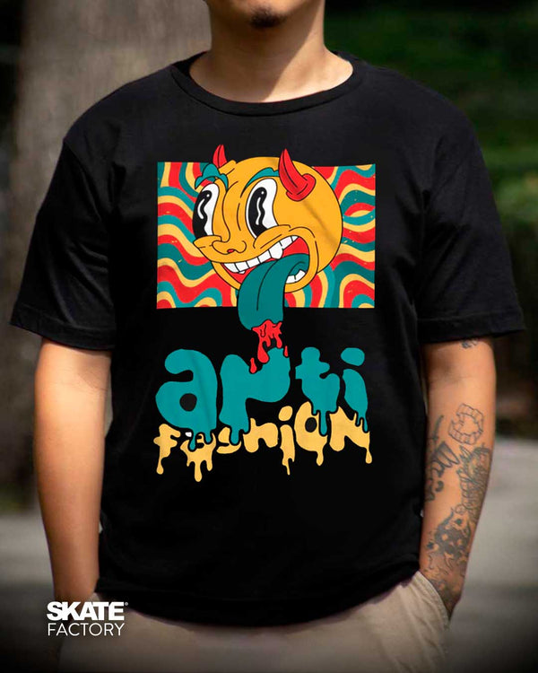 PLAYERA ANTIFASHION CABALLERO SPIT NEGRO