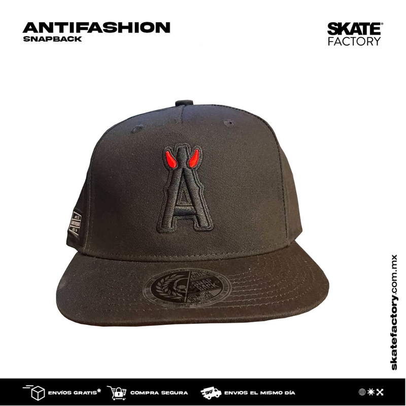 GORRA PLANA ANTIFASHION SNAPBACK DEVIL