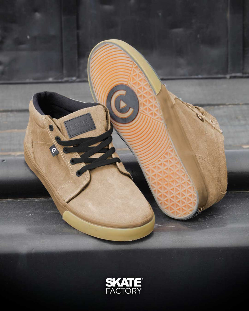 TENIS CORE HIGH CAMEL NEGRO