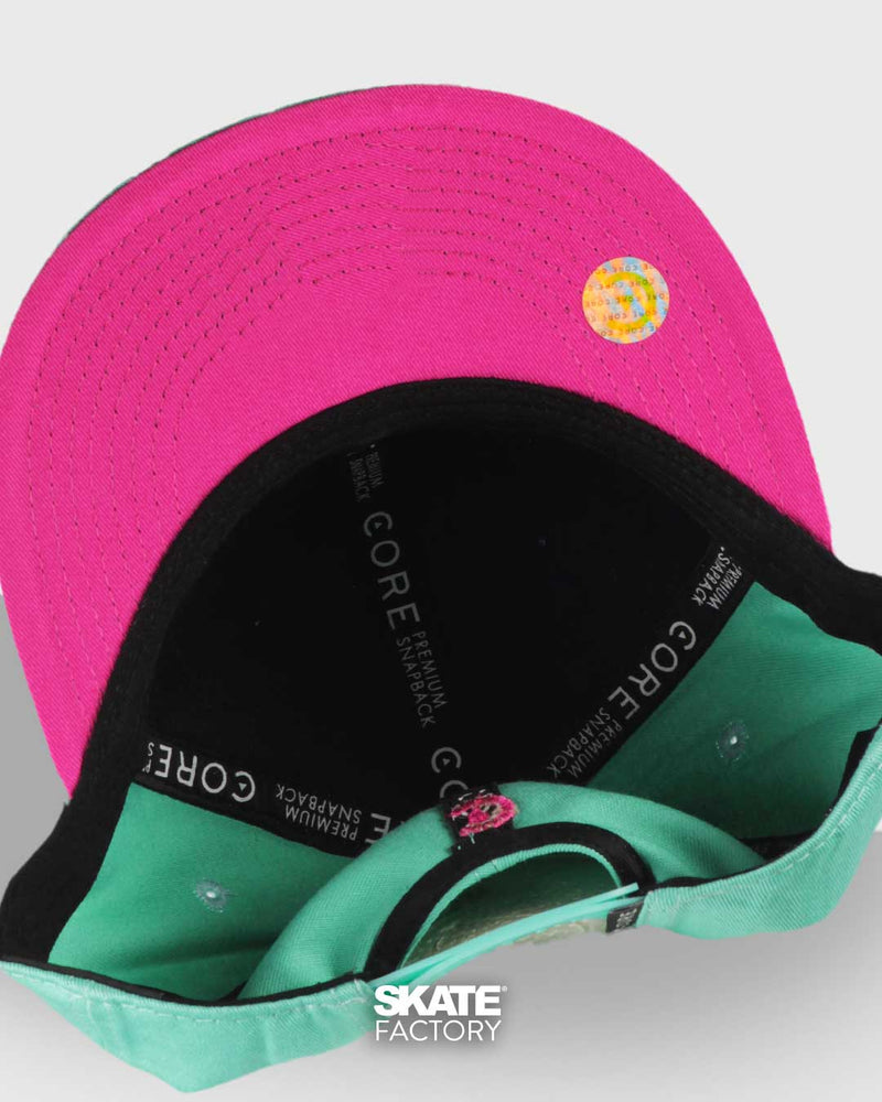 GORRA PLANA CORE PARA CABALLERO MENTA ROSA