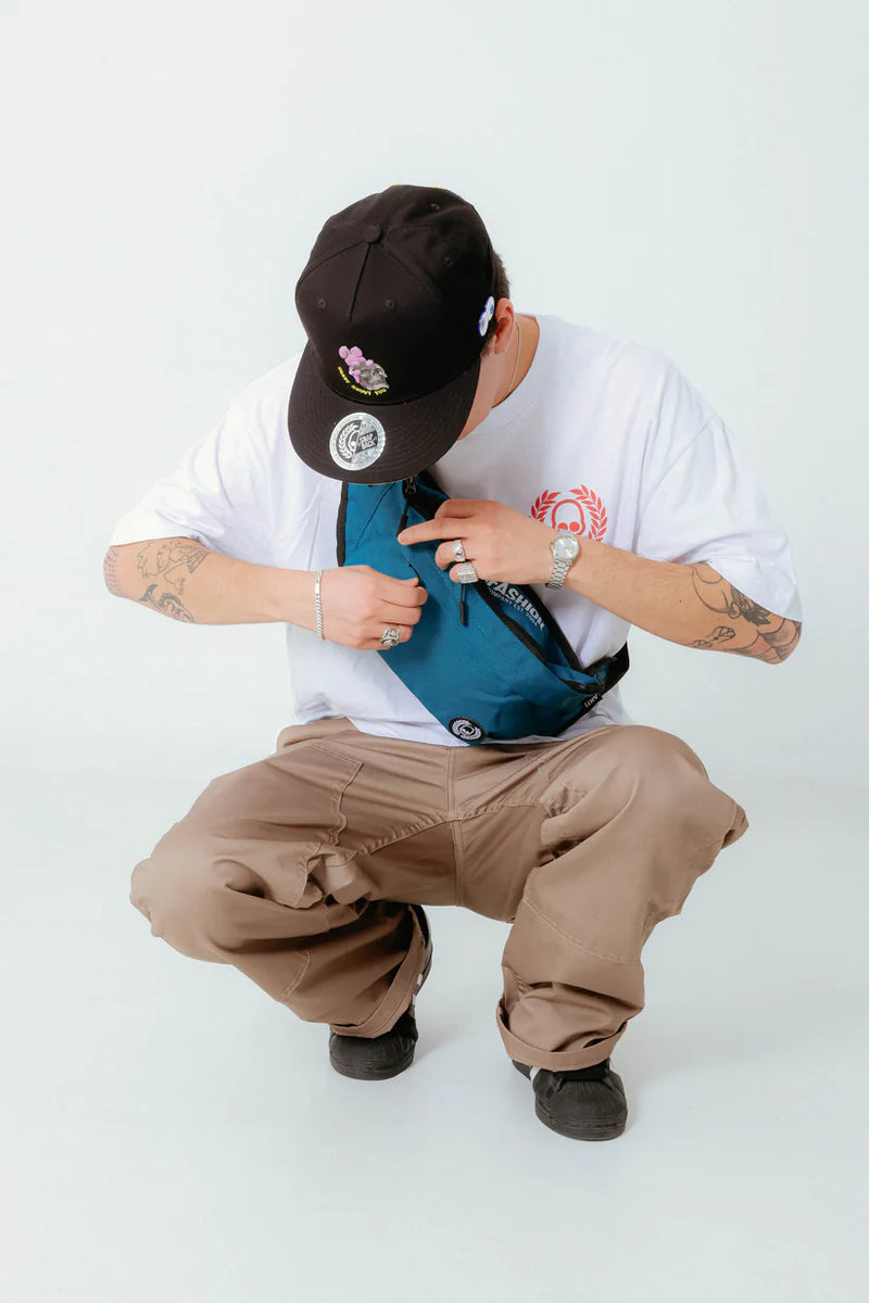 GORRA PLANA ANTIFASHION SNAPBACK CRAZY