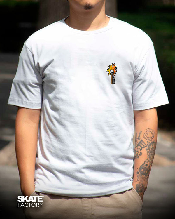 PLAYERA RIDER FIRE CRANEO BLANCO