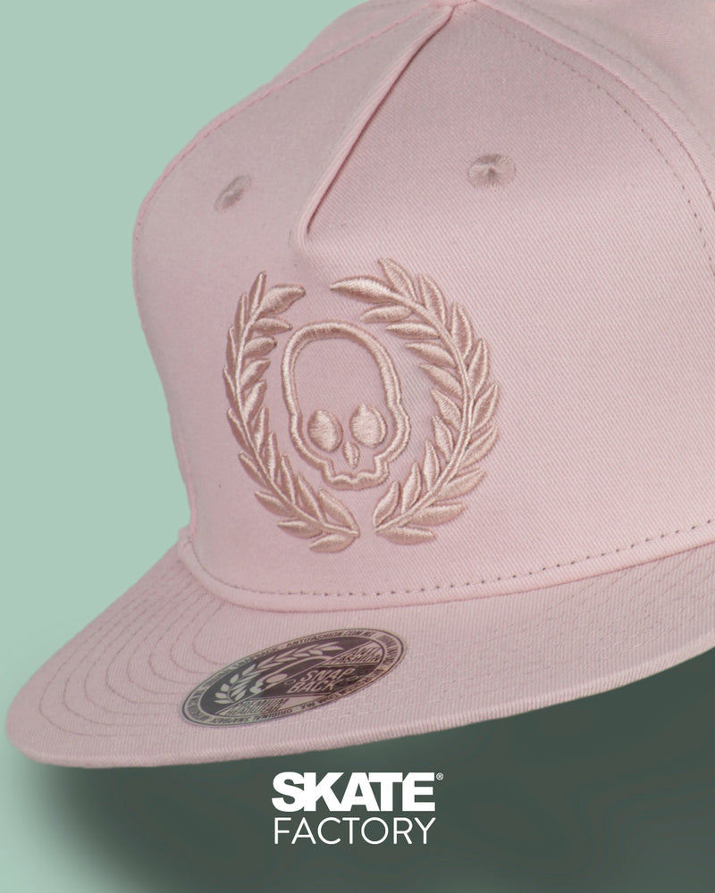 GORRA PLANA ANTIFASHION LOGO SNAPBACK ROSA