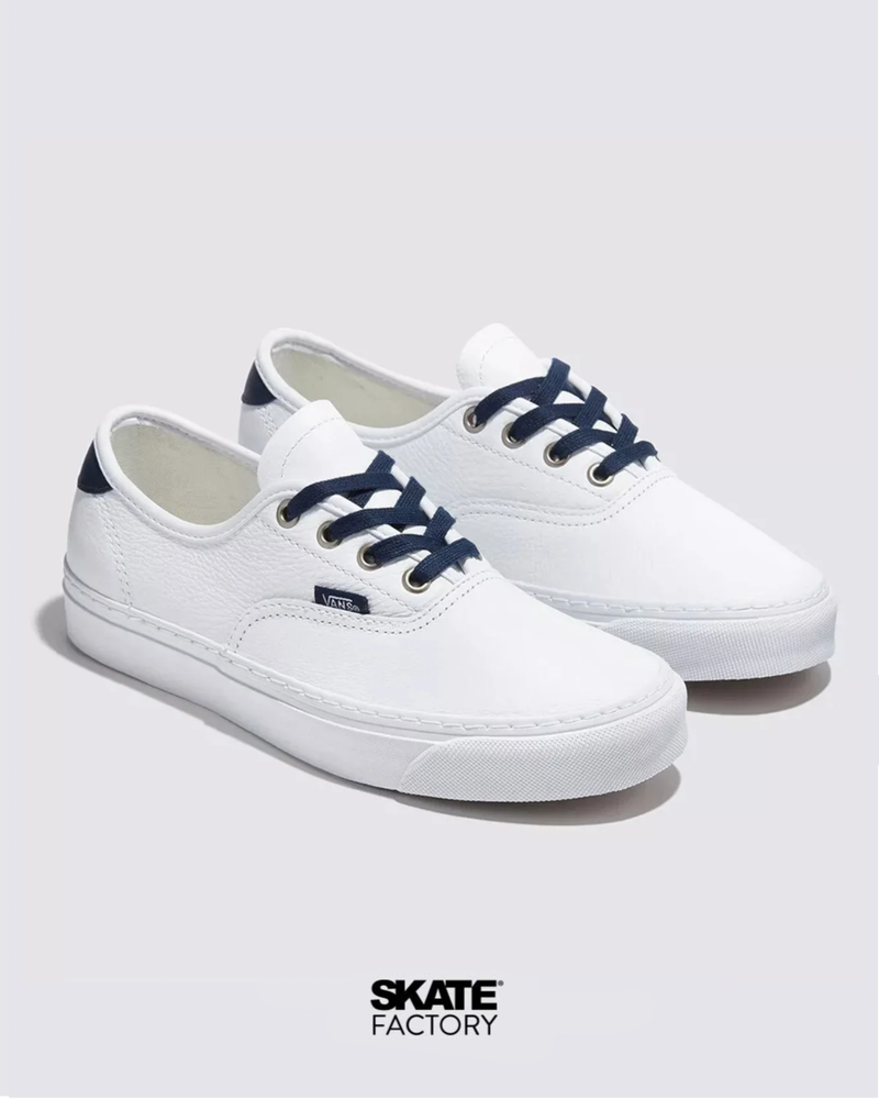 TENIS VANS AUTHENTIC BLANCO MARINO PIEL
