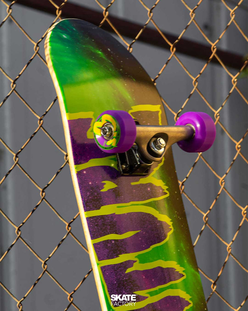 SKATEBOARD LOGO CREATURE VERDE MDO  8"