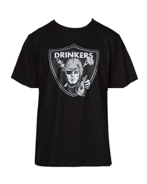 PLAYERA PRAYERS DRINKERS NEGRA