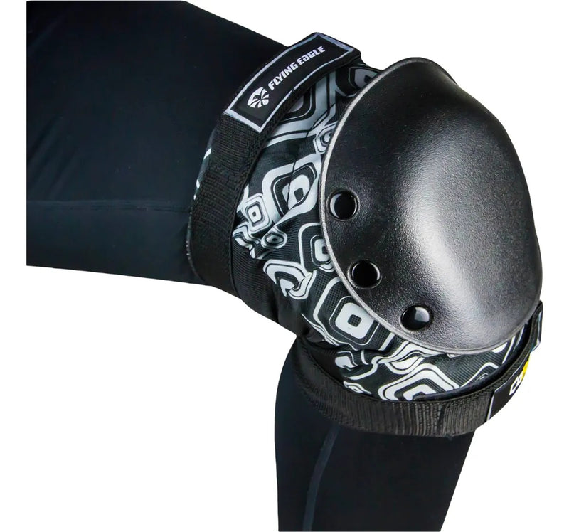 KIT DE PROTECCIONES FLYING EAGLE COBET NEGRAS