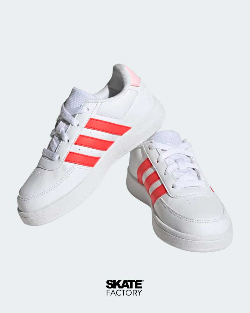 TENIS ADIDAS MUJER BREAKNET LYFESTYLE EN COLOR BLANCO CON CORAL