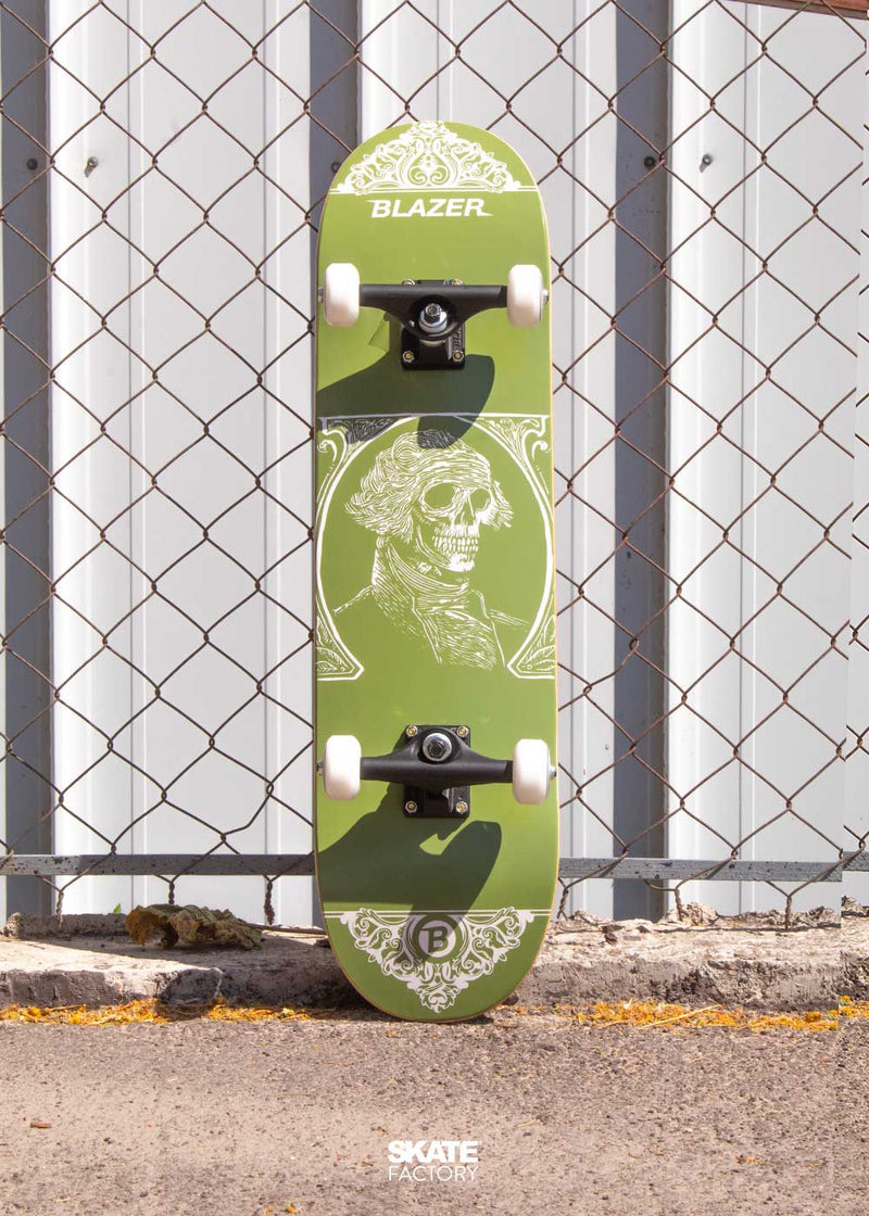 PATINETA COMPLETA PARA SKATEBOARDING BLAZER VERDE BLANCO