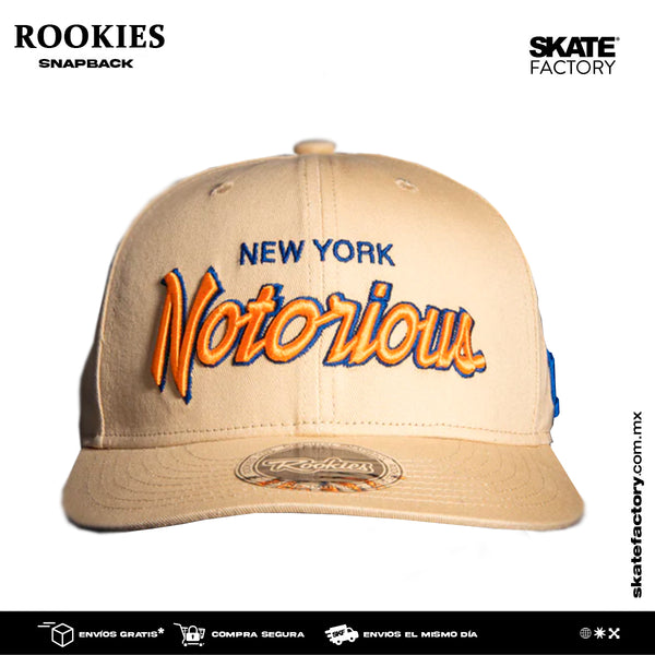 GORRA VICERA REDONDA ROOKIES NEW YORK NOTORIOUS