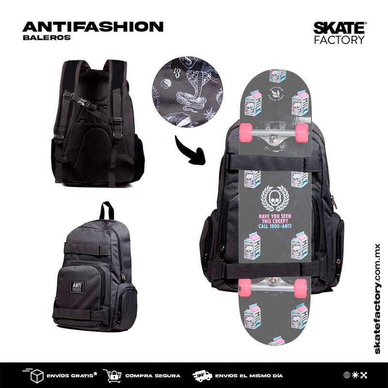 Mochila antifashion negra porta skate mochila escolar mochila para skate, marca de skate 100% mexicanas más importantes del país que cuenta con una amplia variedad de skateboards, playeras, mochilas, gorras y accesorios. Visítanos y descubre todo lo que tiene para ti. Disponibles en Skate Factory tu skate shop favorito, Envíos gratis en compras mayores a $999 pesos compra fácil y rápido Encuéntralos en tu skate shop, Skate factory ®.