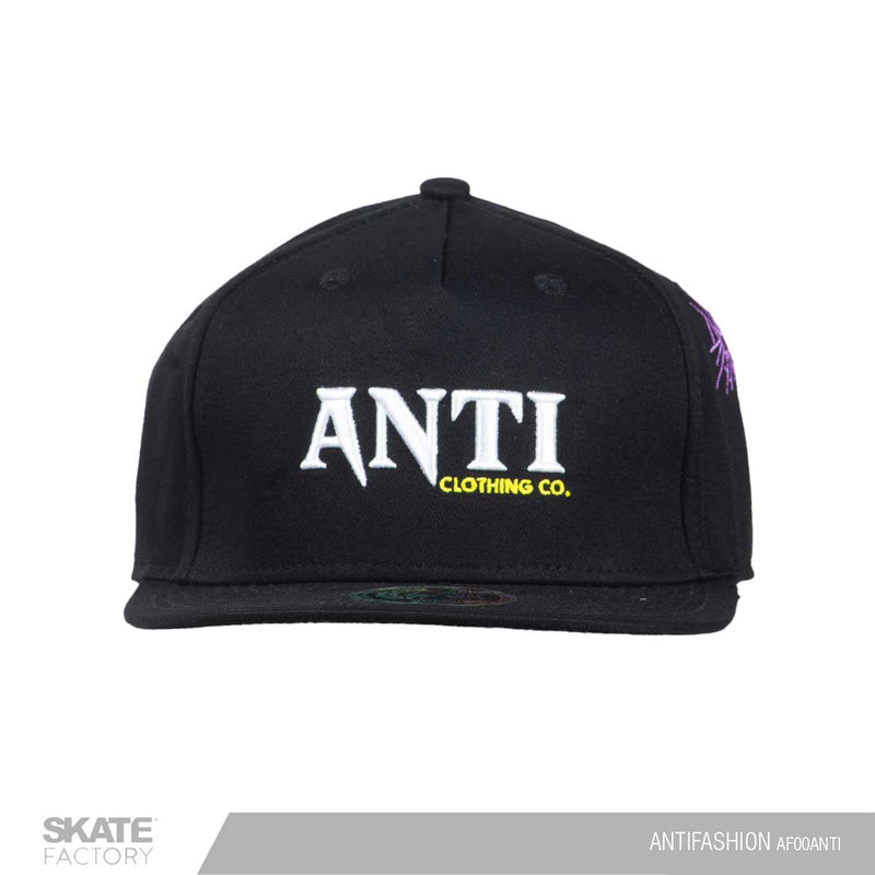 GORRA PLANA ANTIFASHION SNAPBACK NEGRO BLANCO NEGRO