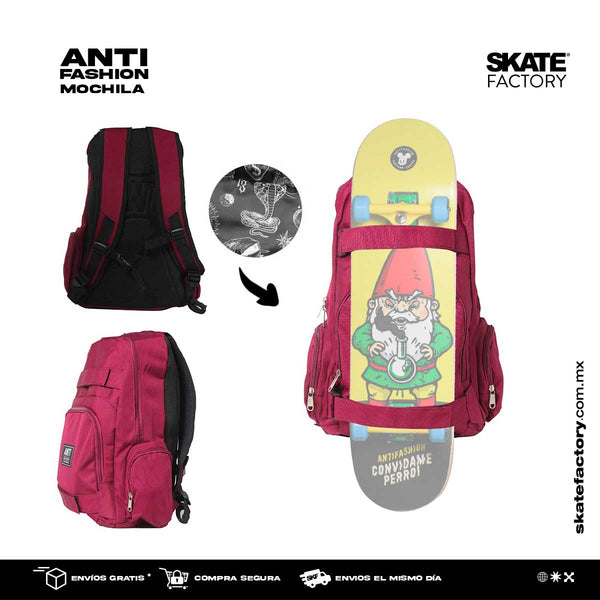 MOCHILA ANTIFASHION VINO CON BROCHES PARA SKATE EN EL EXTERIOR