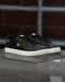 TENIS DC SHOES NOTCH NEGRO CON LOGO DORADO