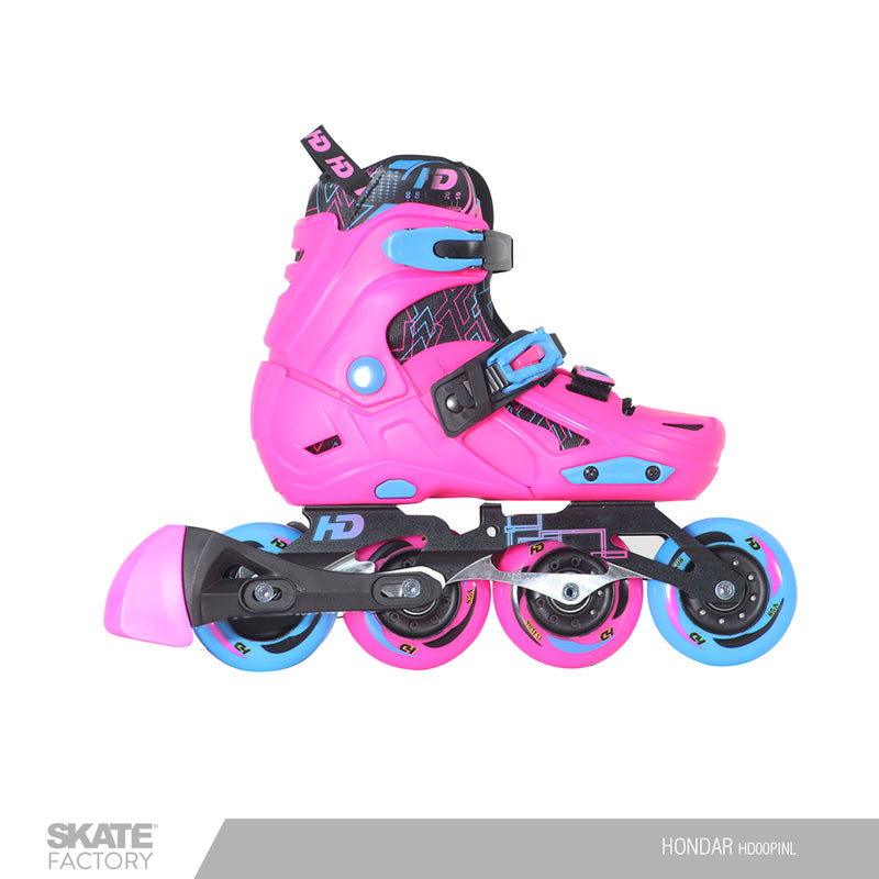 Par de patines en línea (marca de patines) de 4 ruedas para hacer freeskate, ecuéntralos en tus roller shop skate factory ®, La primer tienda de patines en compras mayores a $999 mxn el envió es gratis. Tenemos las mejores marcas de patines para niña, patines para niños y patines para adultos. Encuéntralos en tu skate shop, Skate factory ®.