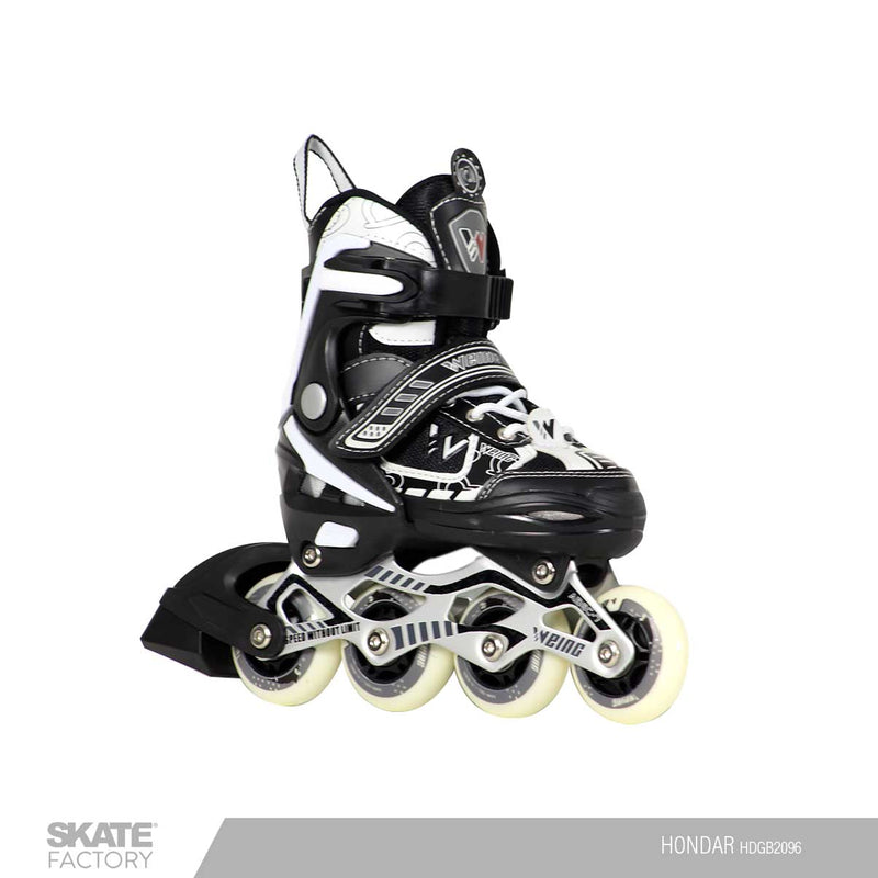 Par de patines en línea azul-negro, HONDAR HD IN LINE marca chicago a de 4 ruedas para hacer freeskate, encuéntralos en tus roller shop skate factory ®, La primer tienda de patines en compras mayores a $999 mxn el envió es gratis. Tenemos las mejores marcas de patines para niña, patines para niños y patines para adultos. Encuéntralos en tu skate shop, Skate factory ®.