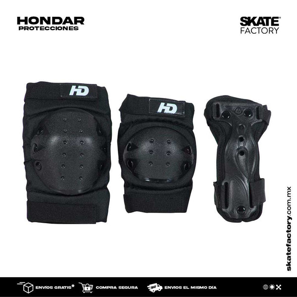 Los kits Hondar de protecciones son Ideales para comenzar patinar sin miedo. Son esenciales para ir seguro y sin golpes ya sea en patines freeskate, en línea, agresivo o quads o en cualquier tipo de patines Encuéntralos en tu skate shop, Skate factory ®.